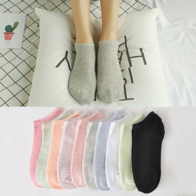 100% Soft Cotton Casual Fashion Short Socks for Girls